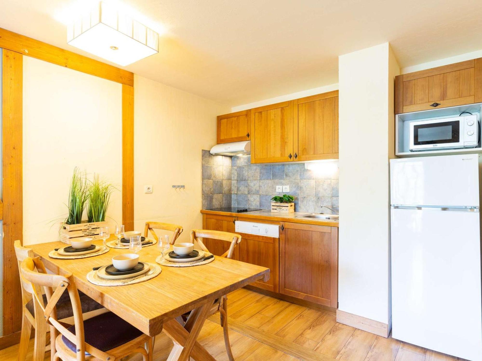 Appartement 10 Pers Avec Piscine, Sauna Et Parking En Centre-Ville De Saint-Lary-Soulan - Fr-1-296-394 Dış mekan fotoğraf